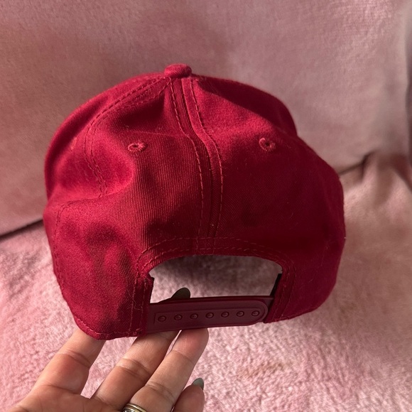 DC Comics Flash Logo Cap - Red and Black - Picture 2 of 3